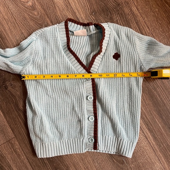 Girl Scout Brownie Lot- Binder, Badge Magic, World of Girls, Jumper & Sweater - Picture 13 of 15